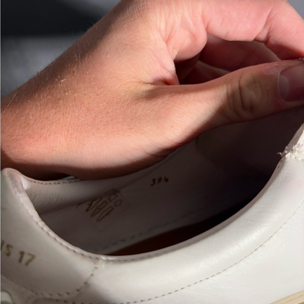 Givenchy Paris 17 Low Top Sneakers Womens Size EU 39.5 - Picture 8 of 9